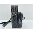Louis Vuitton Shoulder Bag — view 5