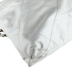 Chanel Shoulder Bag 22 — view 9