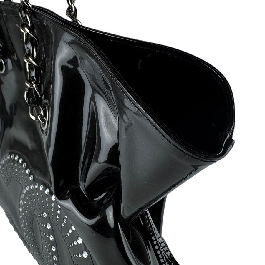 Chanel Shoulder Bag Black — view 6