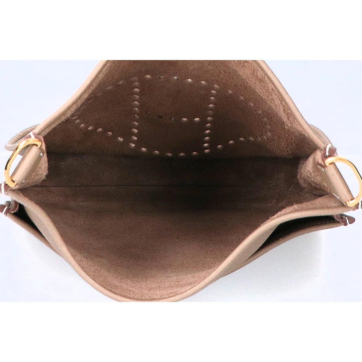 Hermes Same Mark Taurillon Clemence GD Evelyne III PM Handbag — view 6
