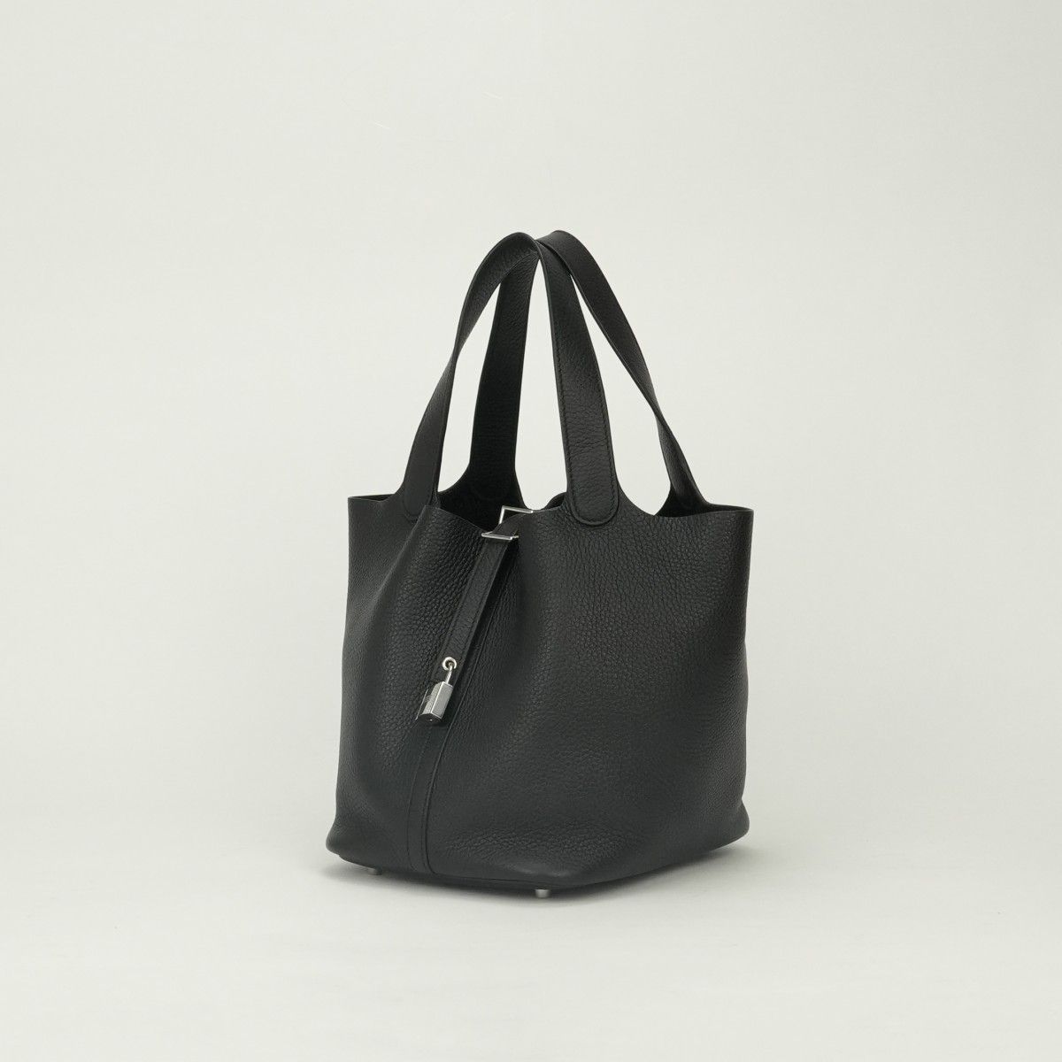 Hermes Picotin Lock MM 22 Tote Taurillon Clemence Noir Black Silver Handbag — view 2