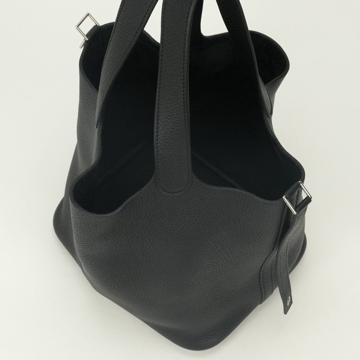 Hermes Picotin Lock MM 22 Tote Taurillon Clemence Noir Black Silver Handbag — view 8