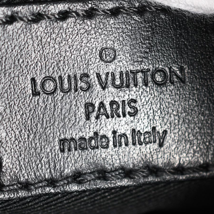 Louis Vuitton Shoulder Bag Choc Nano — view 6