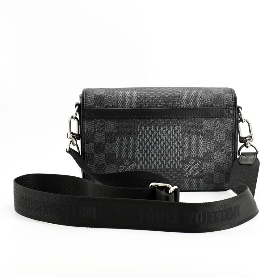 Louis Vuitton Shoulder Bag Studio Messenger — view 3