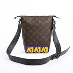 Louis Vuitton Shoulder Bag Cruise the Messenger — view 3