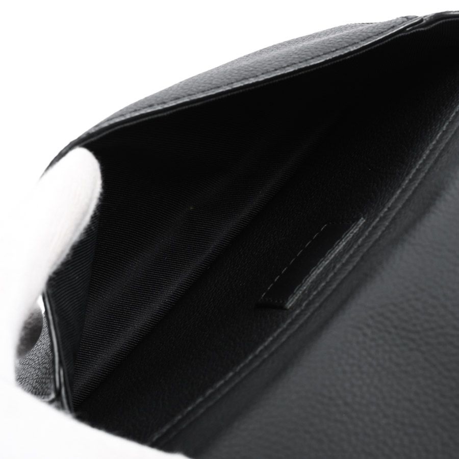 Louis Vuitton Belt Bag Takeoff Sling — view 4