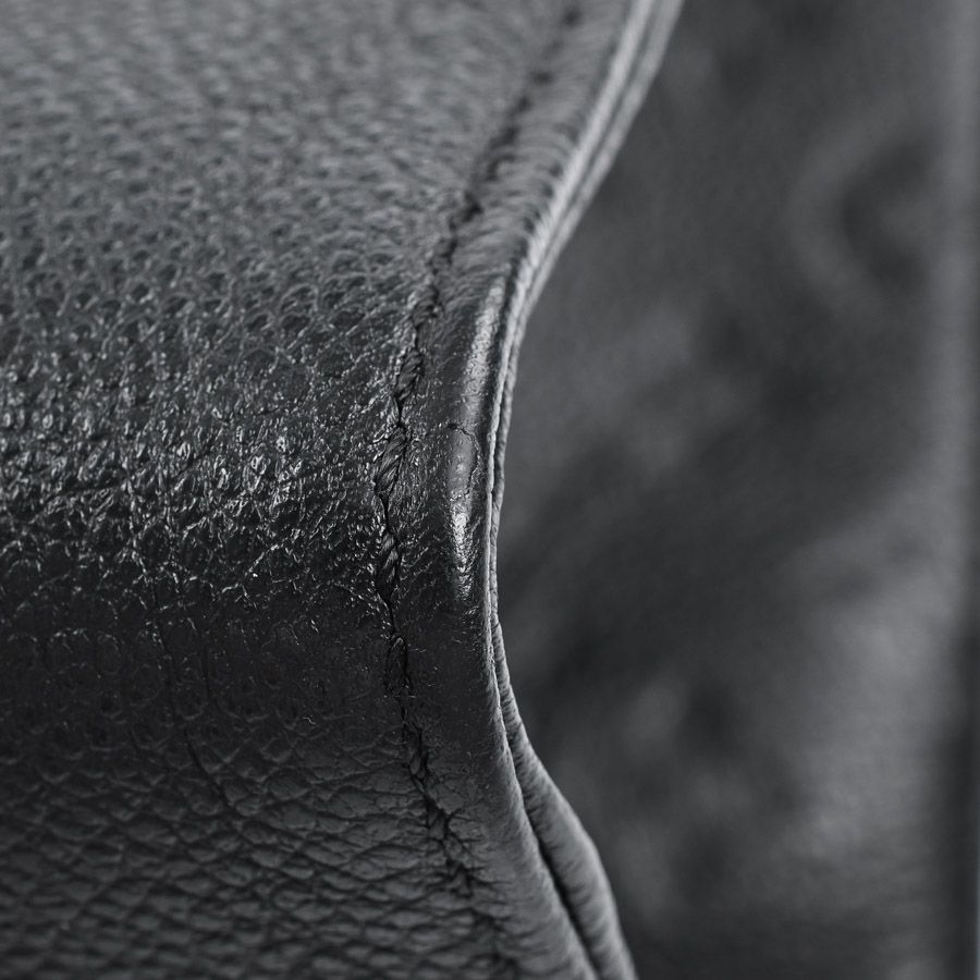 Louis Vuitton Tote On The Go GM — view 8