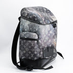 Louis Vuitton Backpack Alpha — view 2