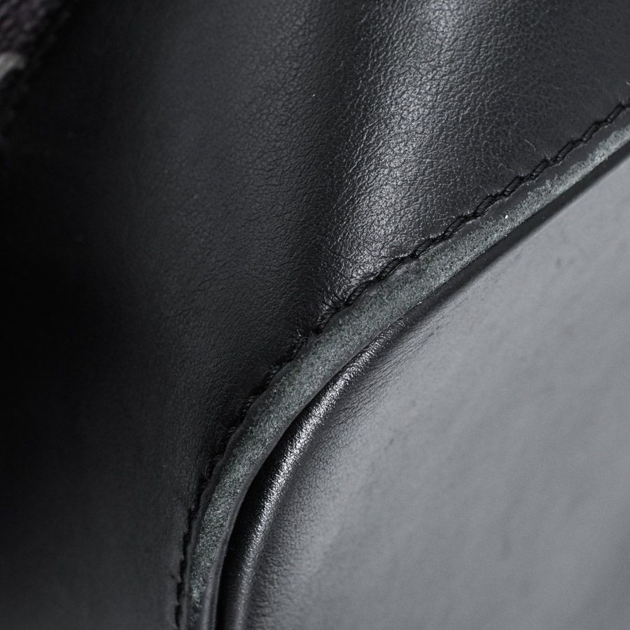 Louis Vuitton Backpack Alpha — view 7