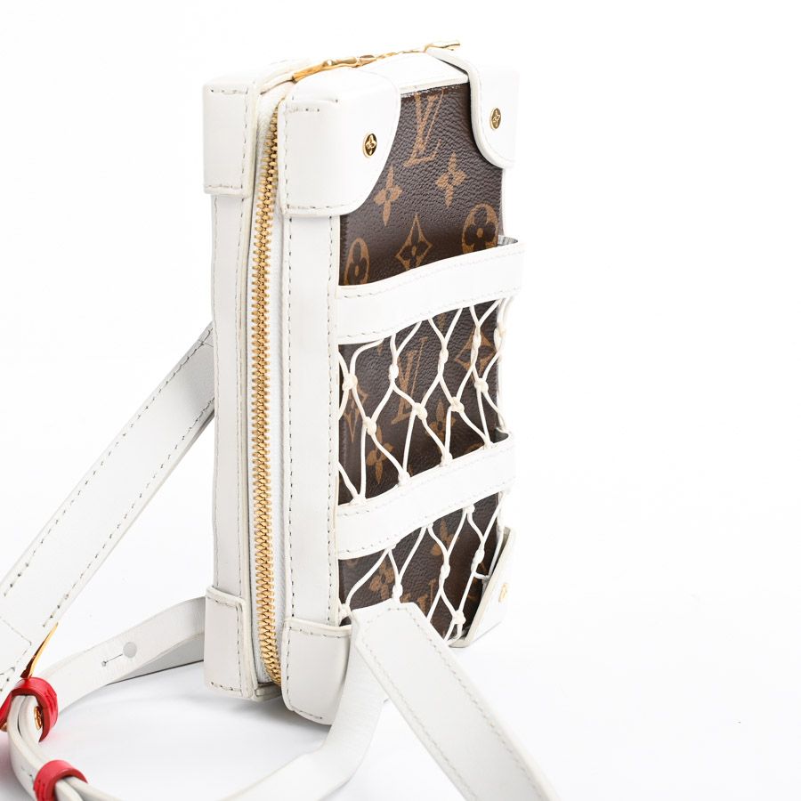 Louis Vuitton Belt Bag Soft Trunk Phone — view 2