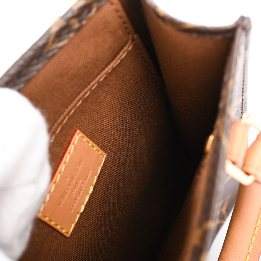 Louis Vuitton Shoulder Bag Petite Sac Plat — view 8