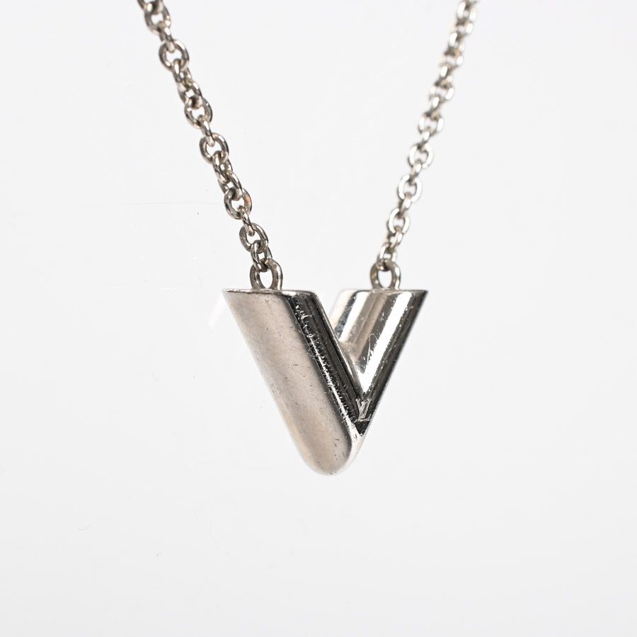 Louis Vuitton Necklace Essential — view 2