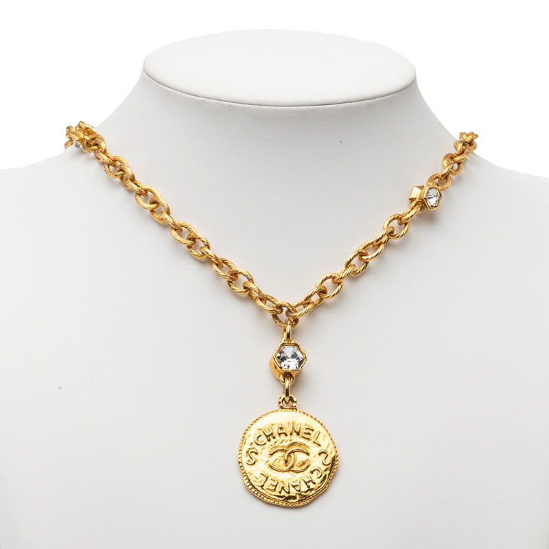 Chanel CC Logo Long Chain Pendant Gold Plated Bijou — view 6