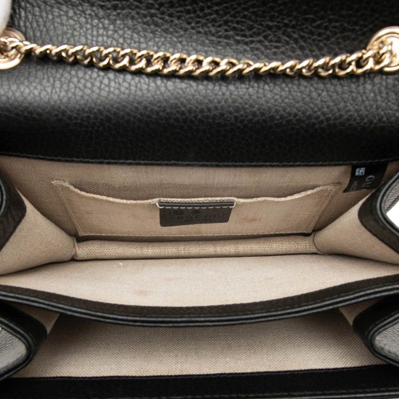 Gucci Interlocking Chain Shoulder Bag Black Leather — view 4