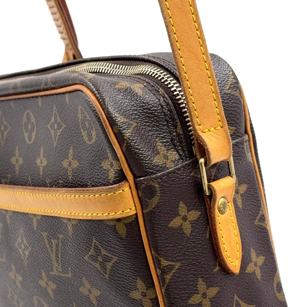 Louis Vuitton Trocadero 30 Monogram Leather Brown Light Shoulder Bag Gold — view 8