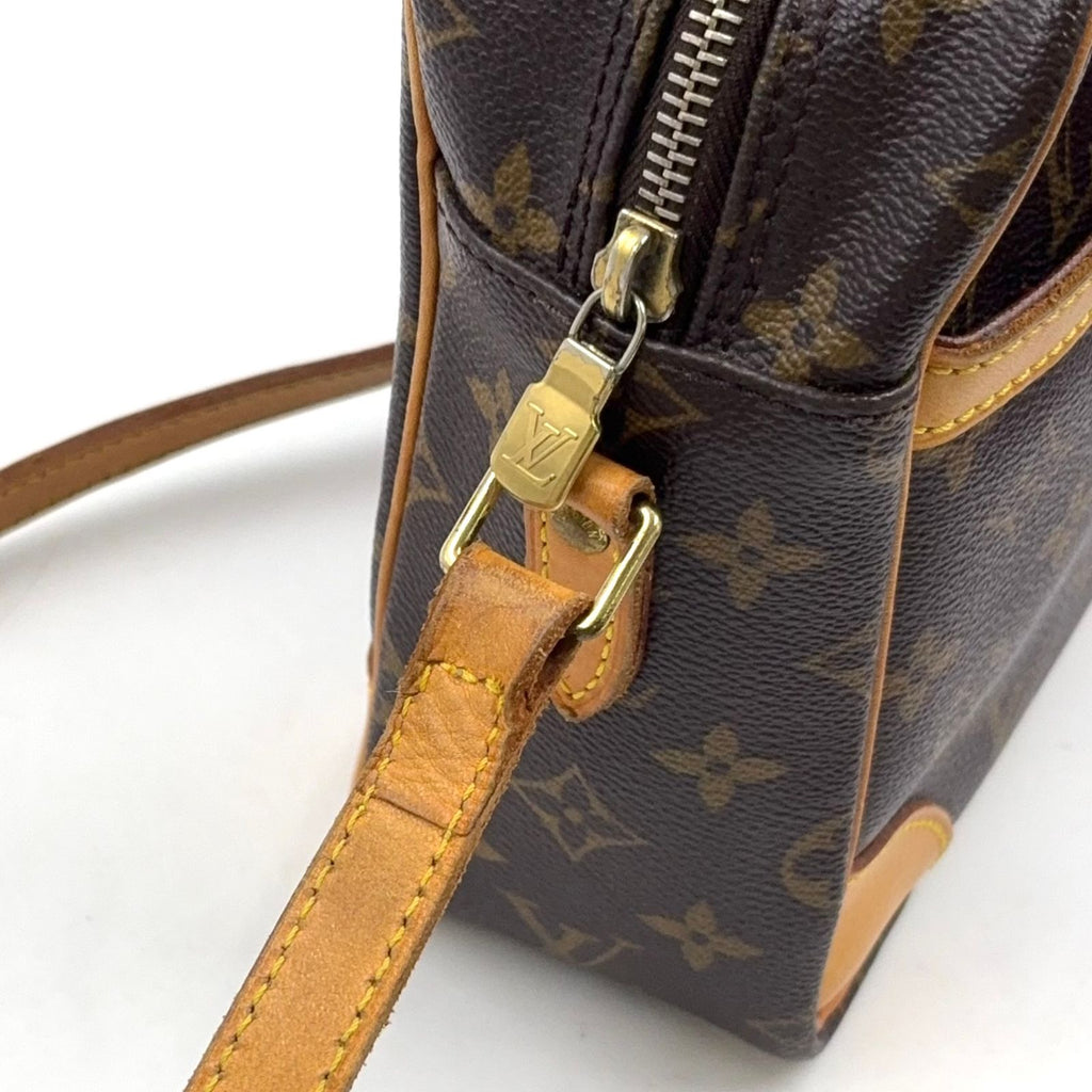 Louis Vuitton Trocadero 30 Monogram Leather Brown Light Shoulder Bag Gold — view 6