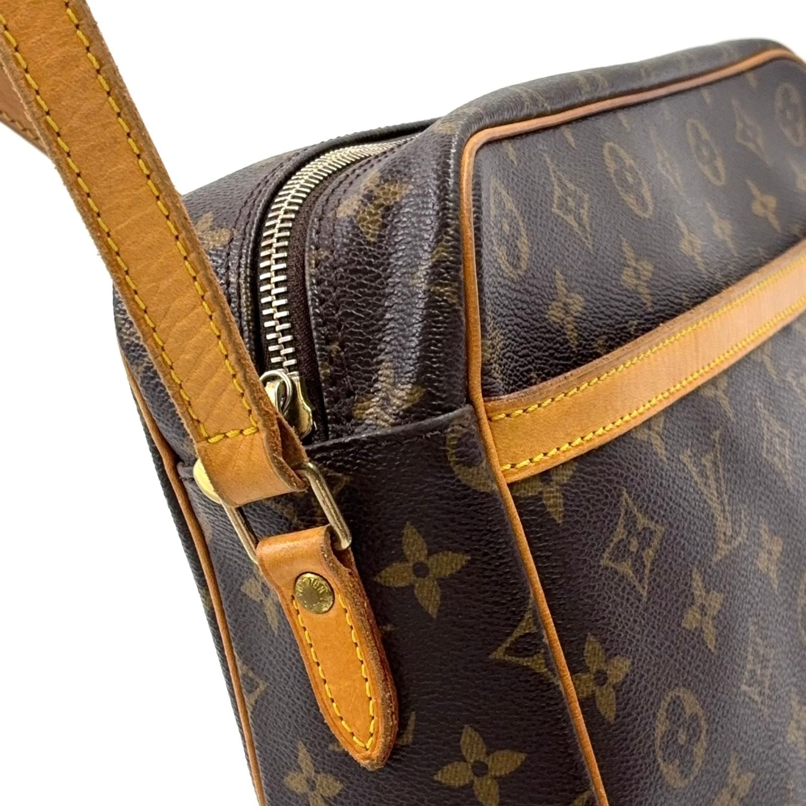 Louis Vuitton Trocadero 30 Monogram Leather Brown Light Shoulder Bag Gold — view 7