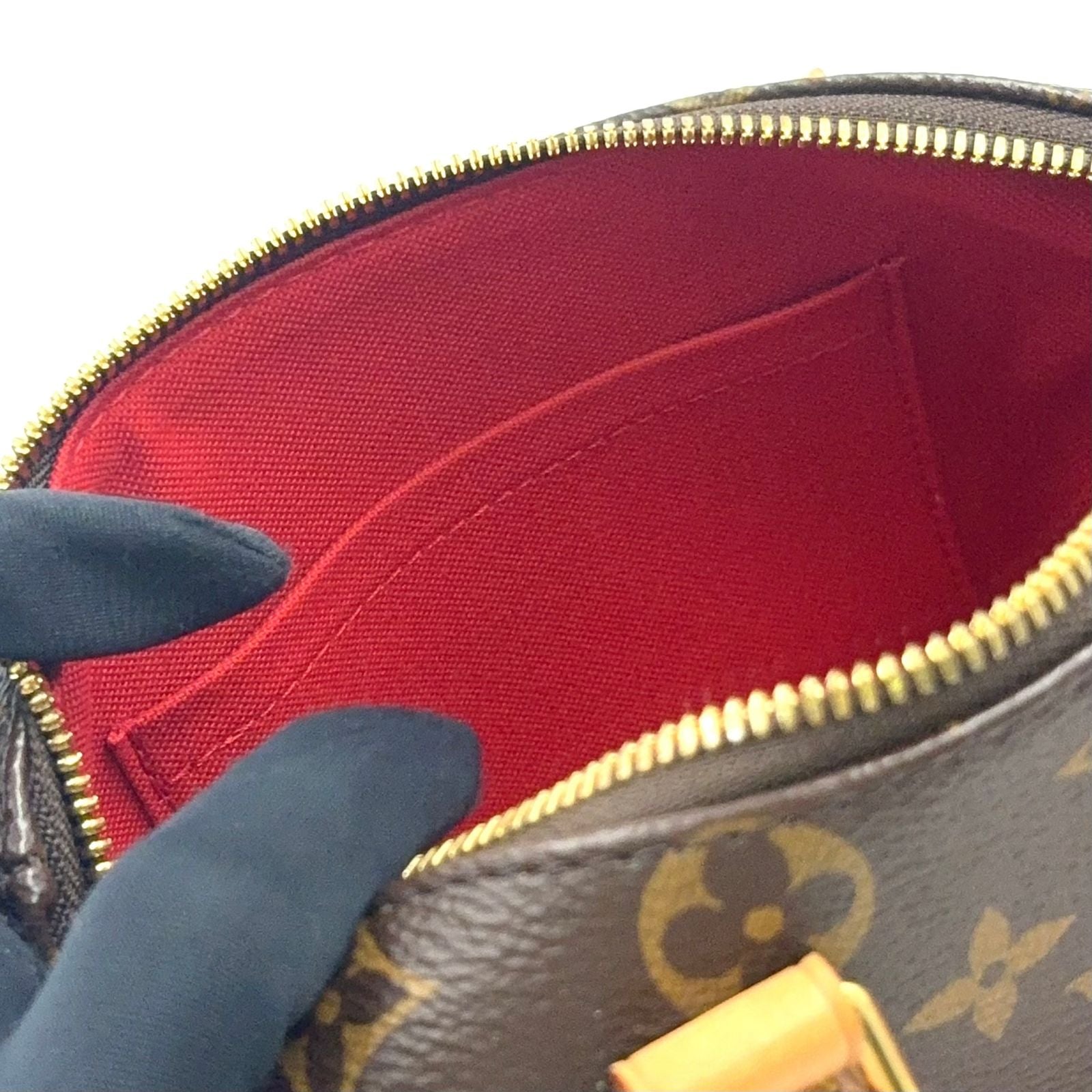 Louis Vuitton Speedy 20 Monogram Leather Brown Handbag Gold — view 7