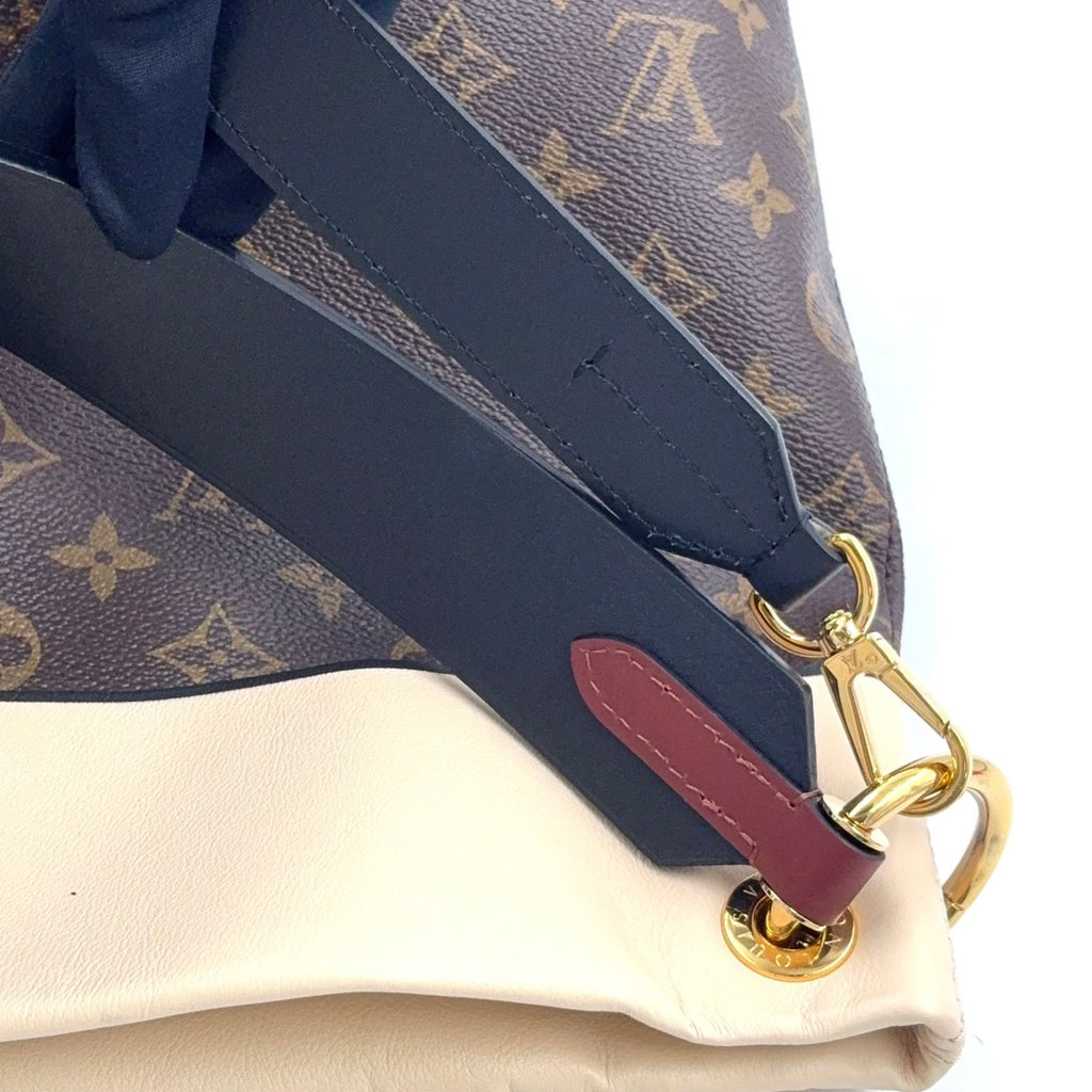Louis Vuitton Roulis Besace Monogram Leather Ivory Brown Shoulder Bag Gold — view 8