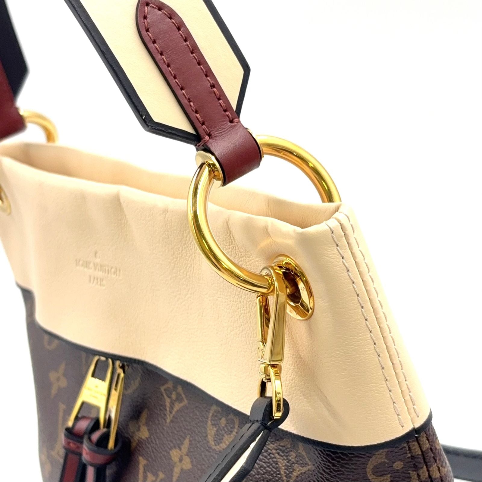 Louis Vuitton Roulis Besace Monogram Leather Ivory Brown Shoulder Bag Gold — view 6