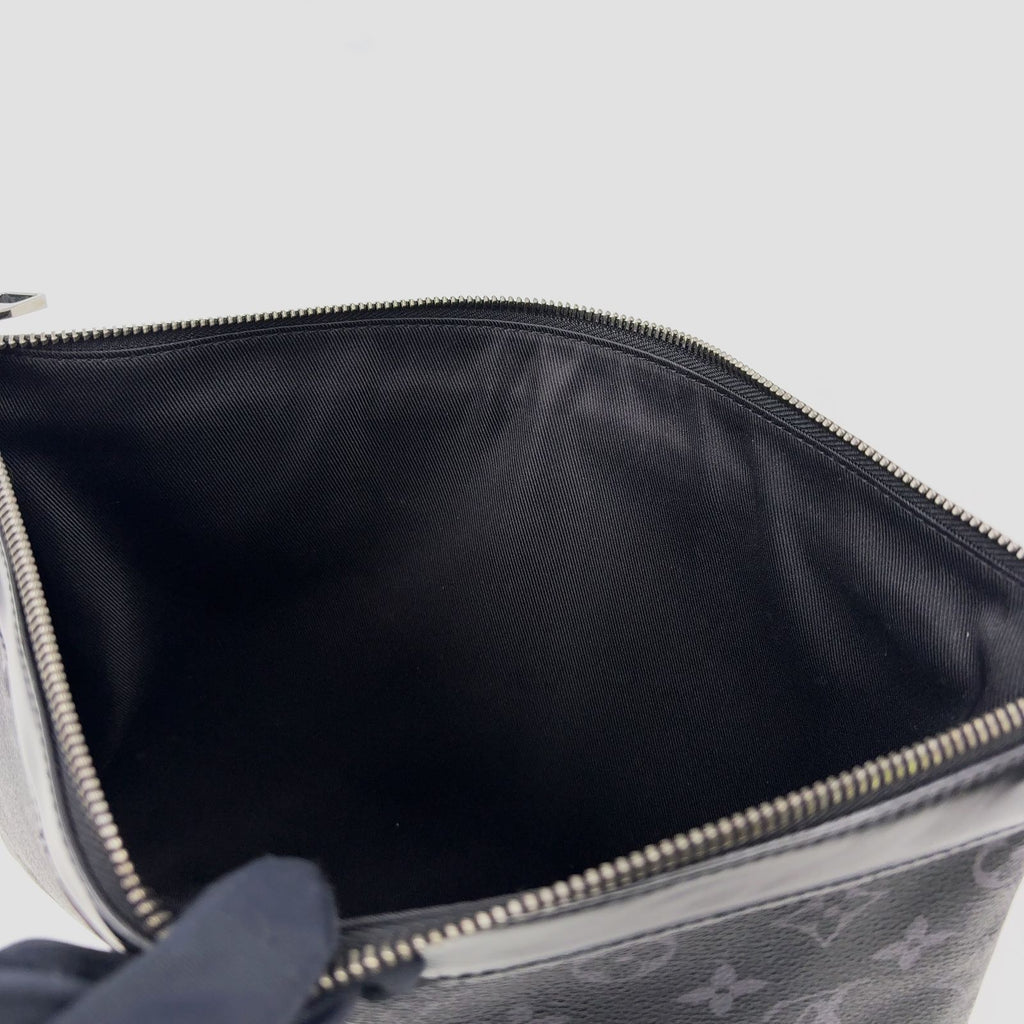 Louis Vuitton Pochette Discovery Monogram Eclipse Leather Black Clutch Silver — view 5