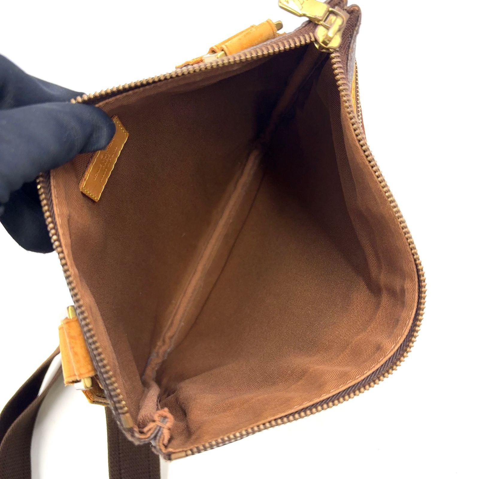 Louis Vuitton Pochette Bosphor Monogram Leather Brown Shoulder Bag Gold — view 3