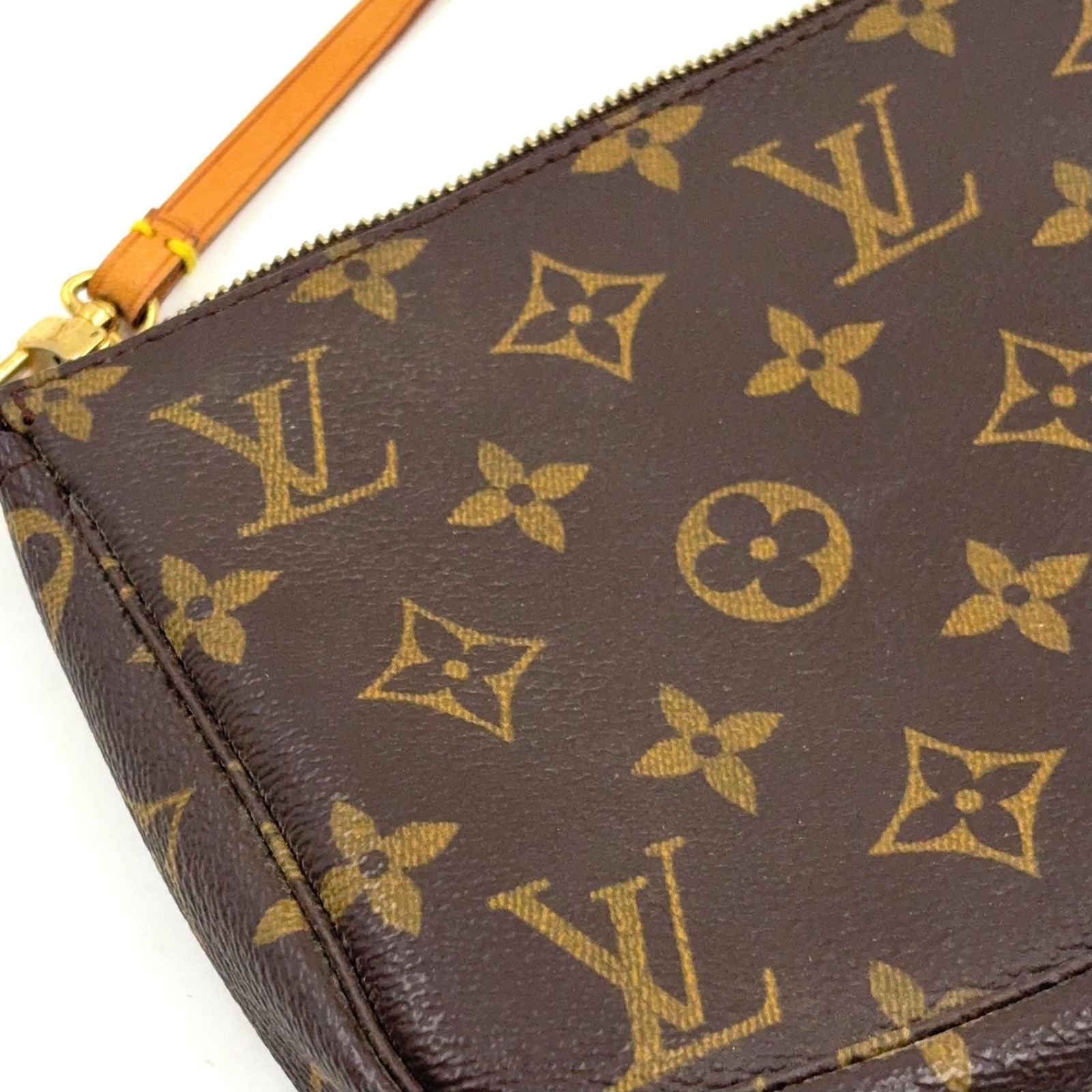 Louis Vuitton Pochette Monogram Leather Brown Handbag Gold — view 8