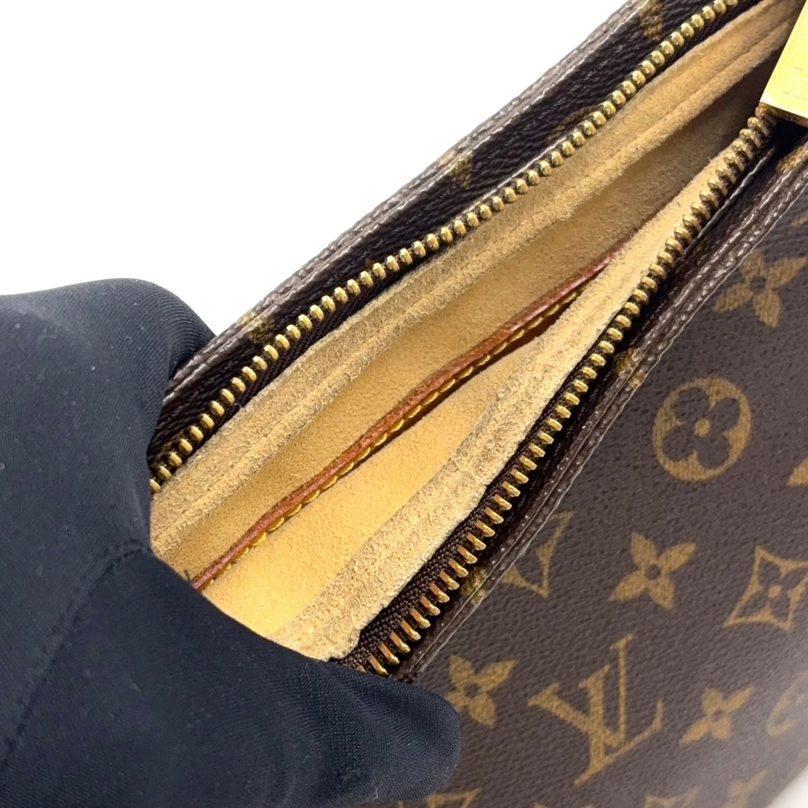 Louis Vuitton Looping MM Monogram Leather Brown Light Handbag Gold — view 7