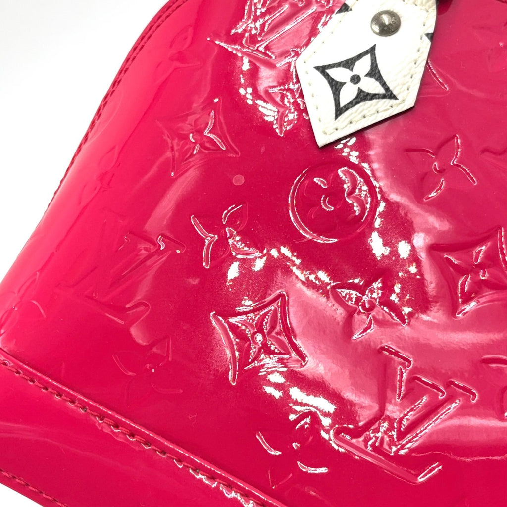 Louis Vuitton Alma BB Monogram Vernis Hot Pink Leather Enamel White Handbag — view 6
