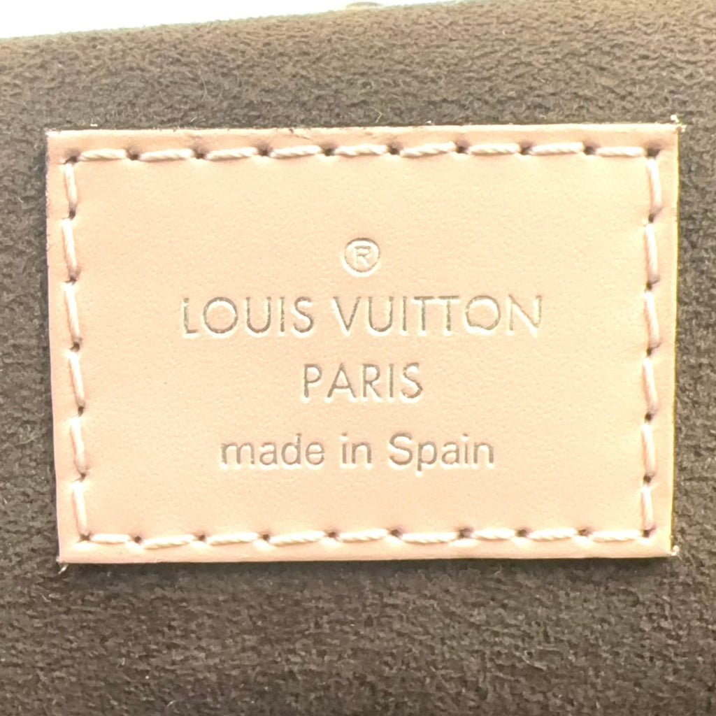 Louis Vuitton Cluny BB Epi 2-Way Shoulder Leather Light Pink Handbag Silver — view 4