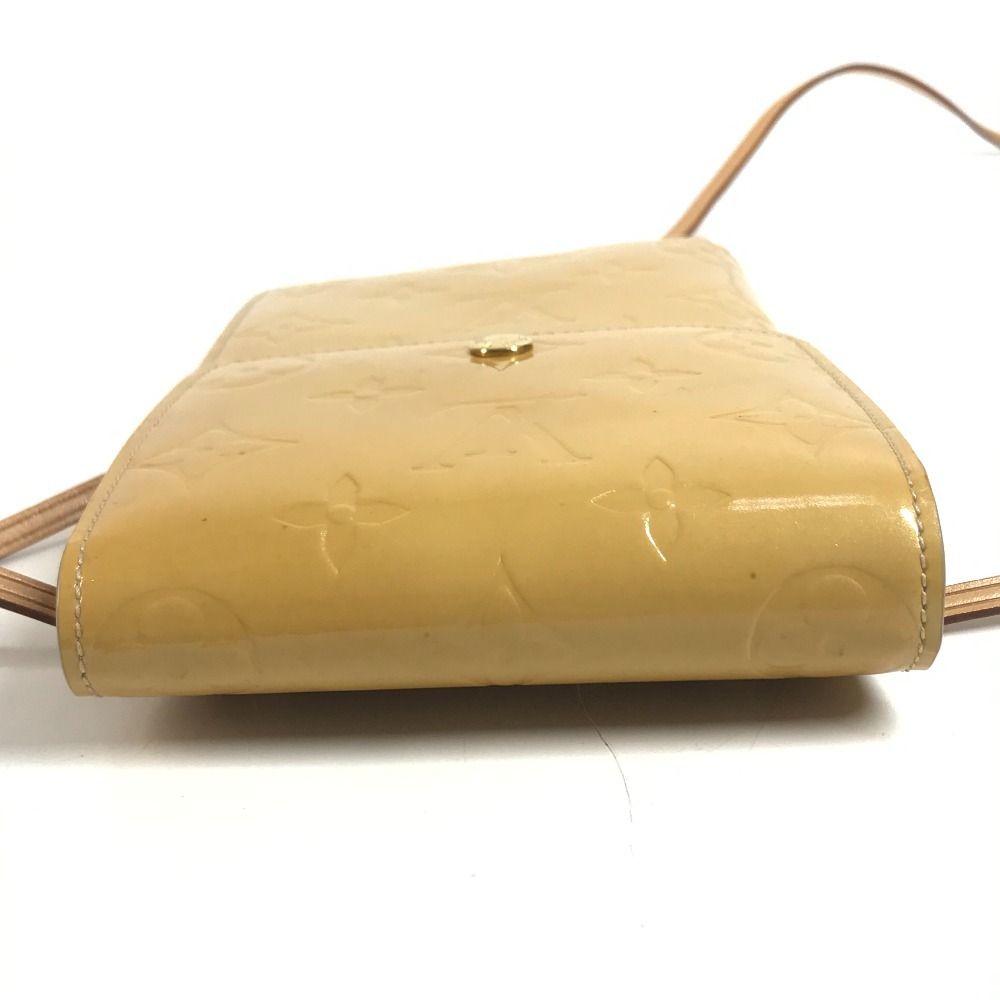 Louis Vuitton Walker Pochette Monogram Vernis Canvas Beige Pouch — view 6