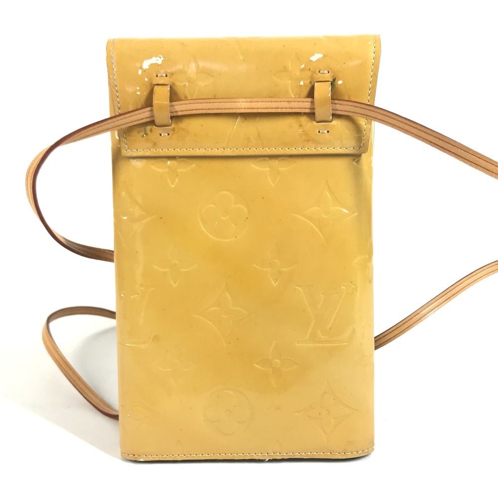 Louis Vuitton Walker Pochette Monogram Vernis Canvas Beige Pouch — view 2
