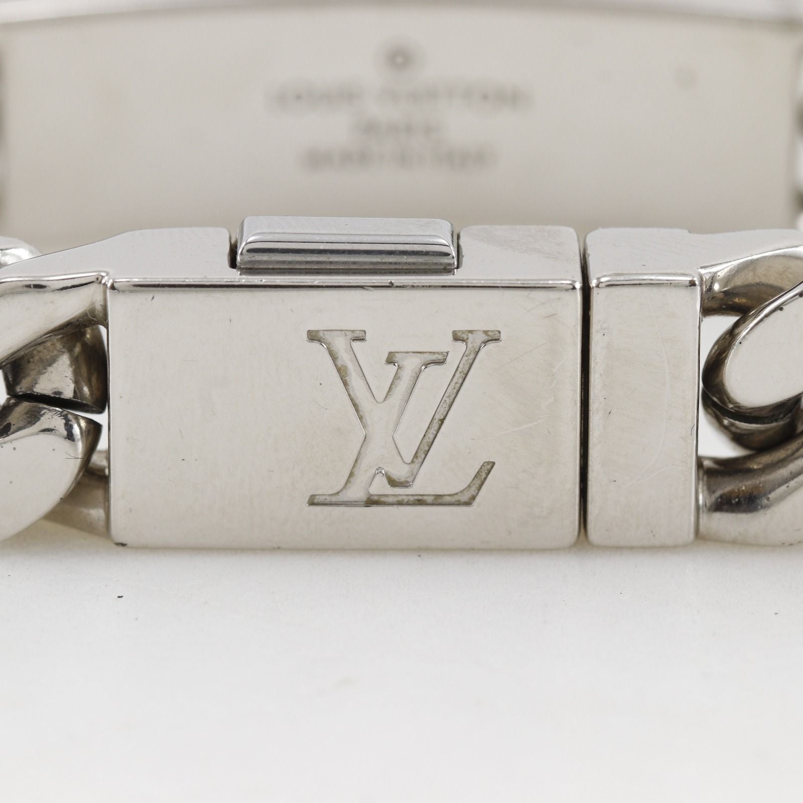 Louis Vuitton Chain Bracelet Monogram Metal Silver — view 8