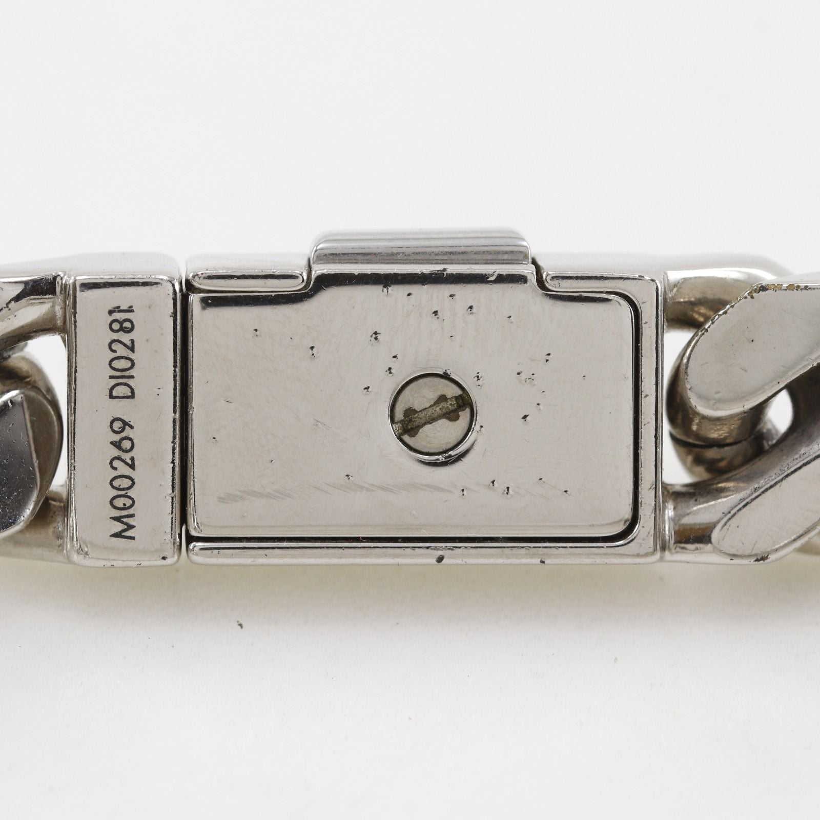 Louis Vuitton Chain Bracelet Monogram Metal Silver — view 7