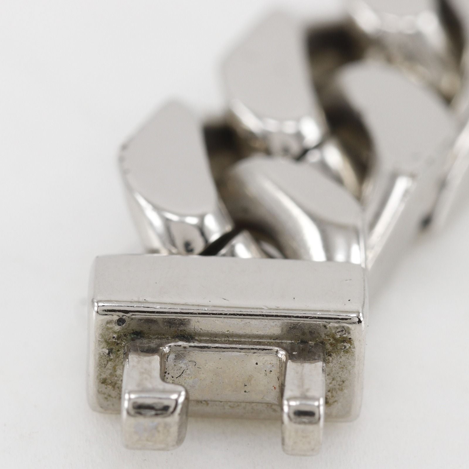 Louis Vuitton Chain Bracelet Monogram Metal Silver — view 4