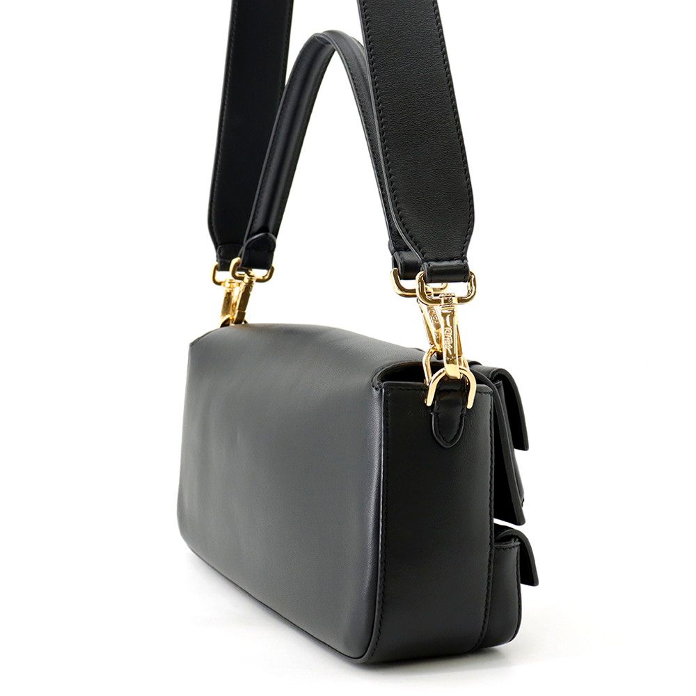 Fendi Multi Pocket Baguette Leather 2-Way Shoulder Bag Black — view 2
