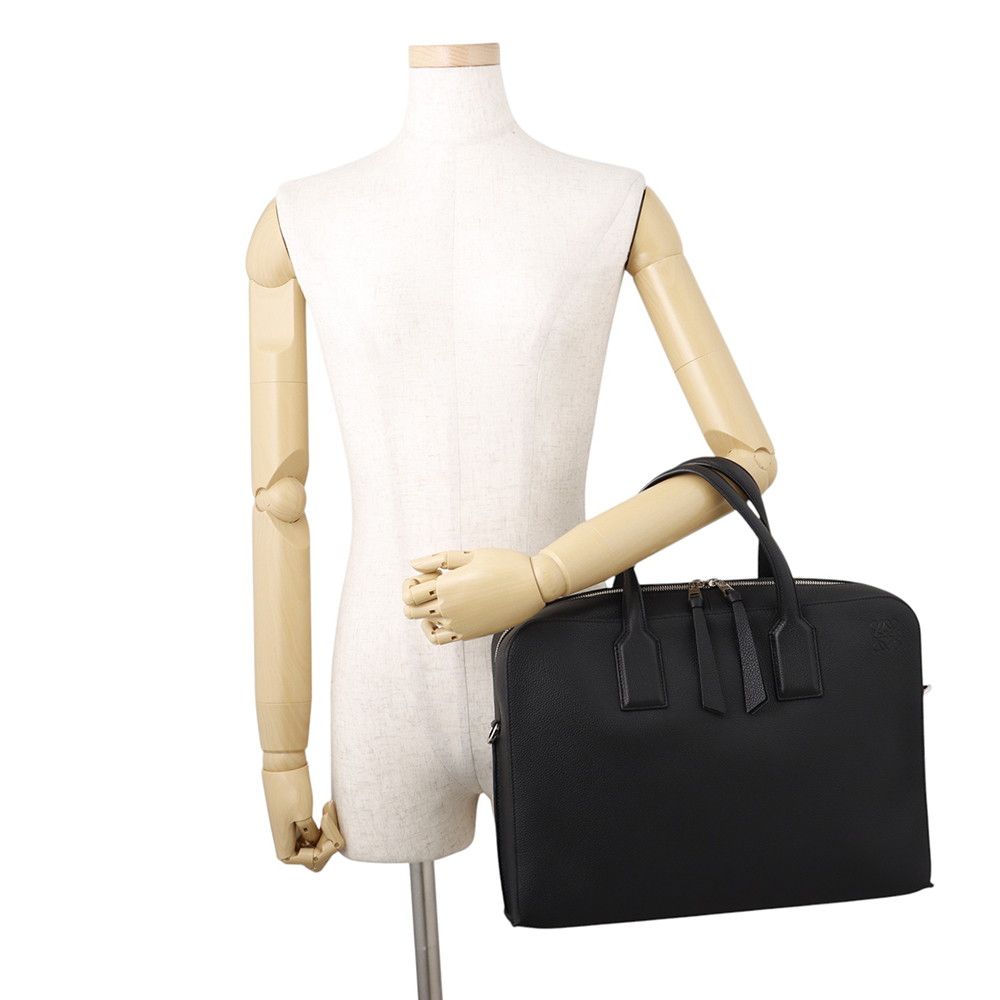 Loewe Business Goya Slim Briefcase Soft Grain Calf 2-Way Shoulder Bag Black — view 4
