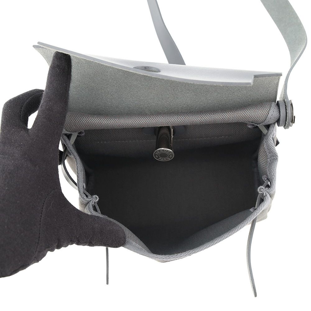 Hermes Shoulder Bag Herbag Zip Mini Ardoise Silver Toile Military Vache Hunter — view 5