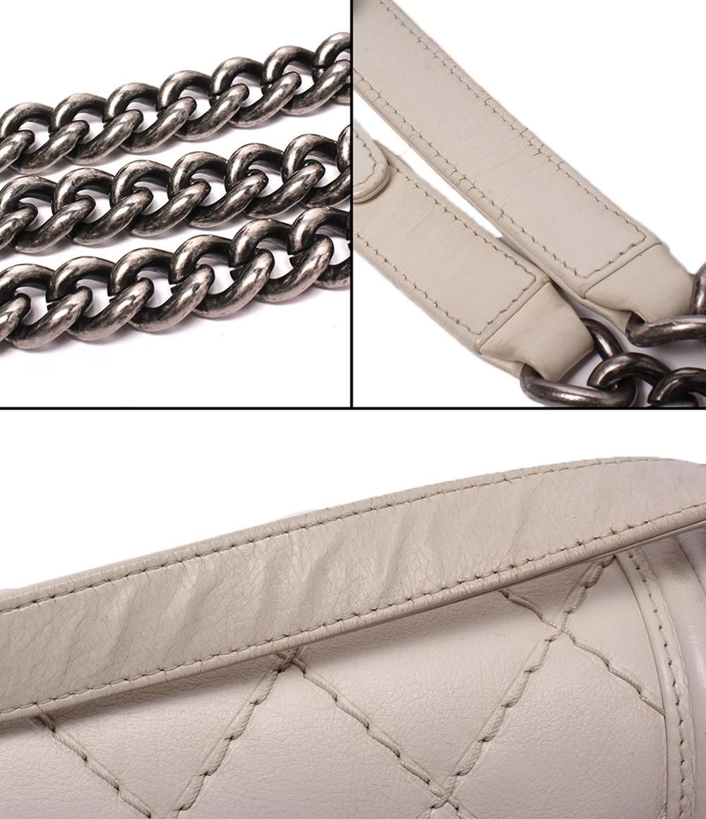 Chanel Chain Shoulder Bag Quilted Silver — view 9