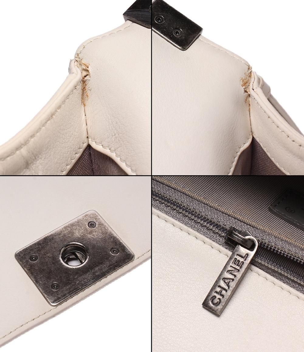Chanel Chain Shoulder Bag Quilted Silver — view 7