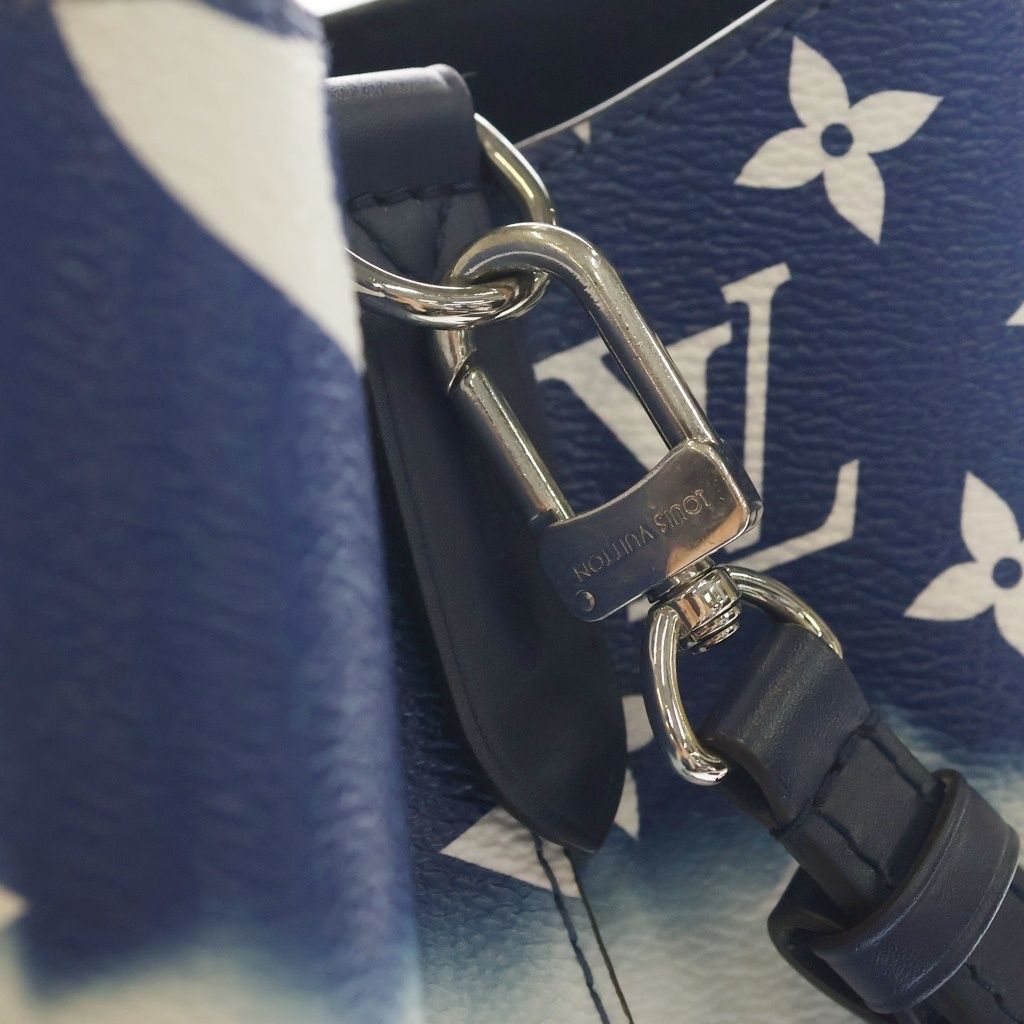 Louis Vuitton S Neo Noe Leather 2-Way Shoulder Bag Drawstring Blue White — view 6