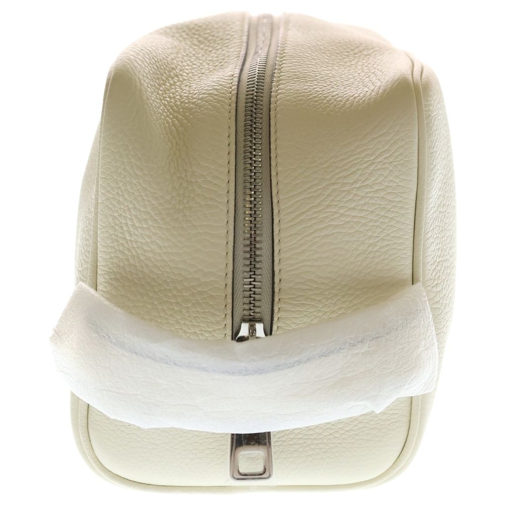 Fendi Secondbag Pouch White Leather Silver — view 3
