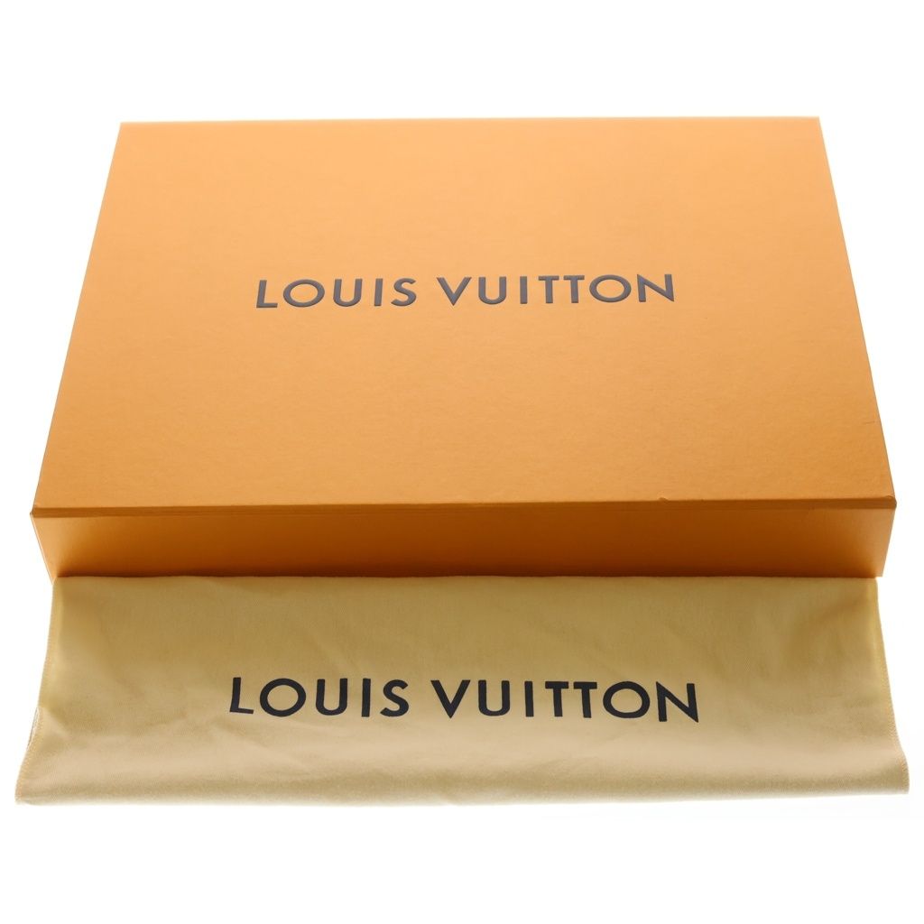 Louis Vuitton Taiga New Sling Bag Black Leather Silver — view 8