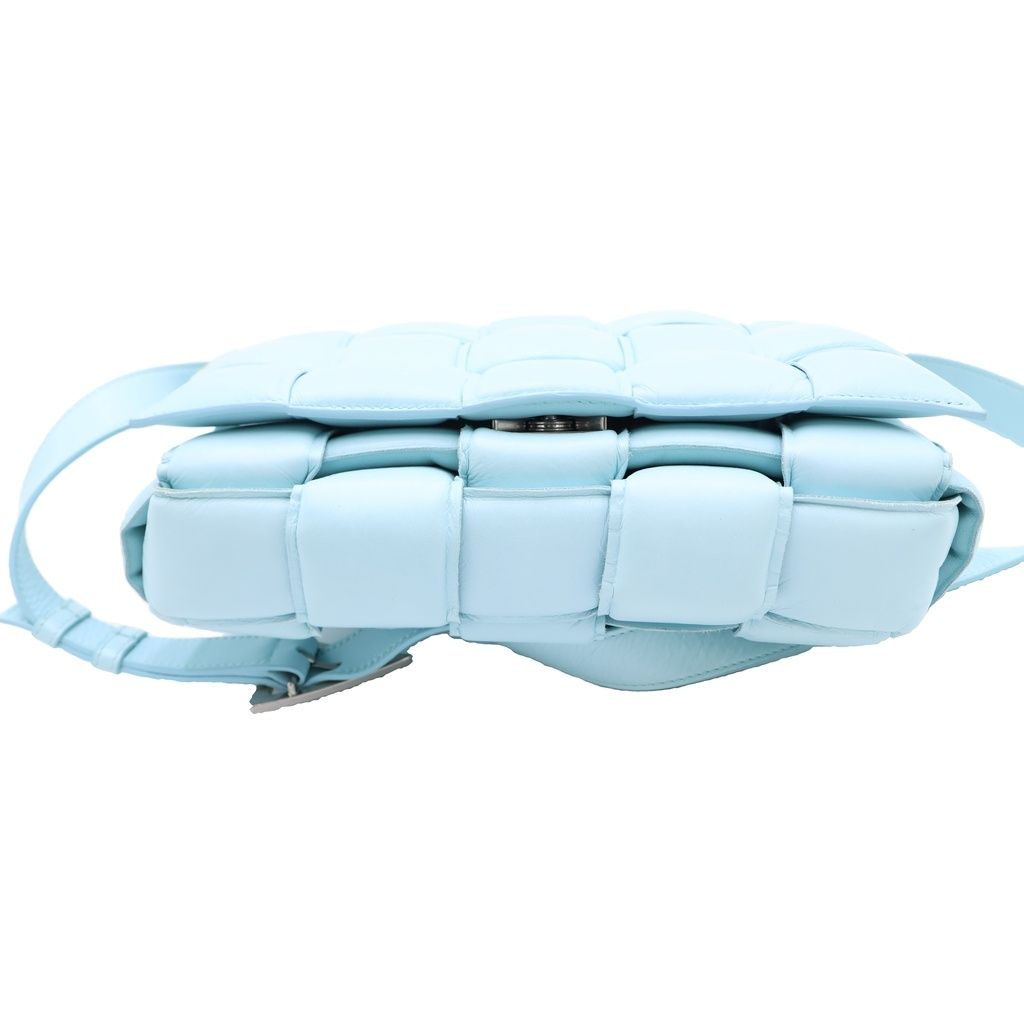Bottega Veneta Paddetcassette Intreccia Leather Silver Shoulder Bag Blue — view 4