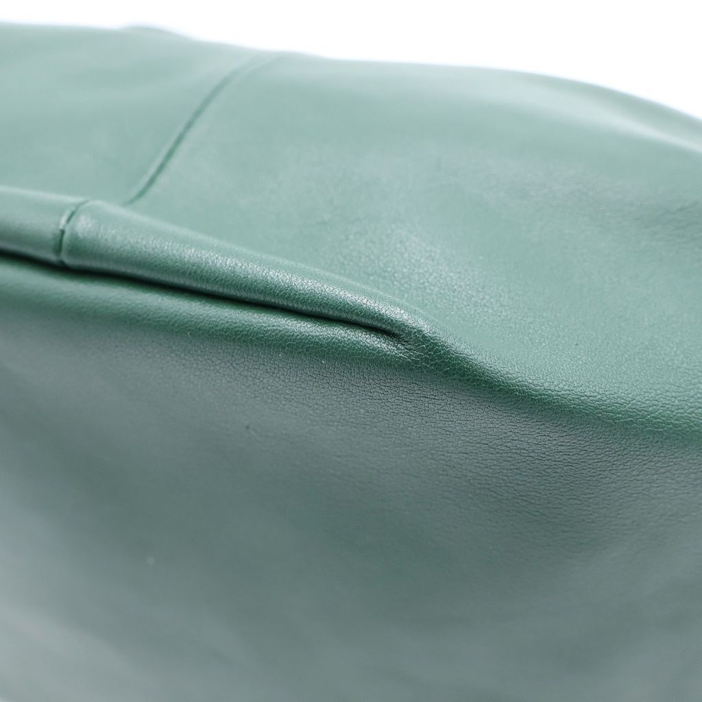 Bottega Veneta Double Knot Handbag Green Leather — view 5