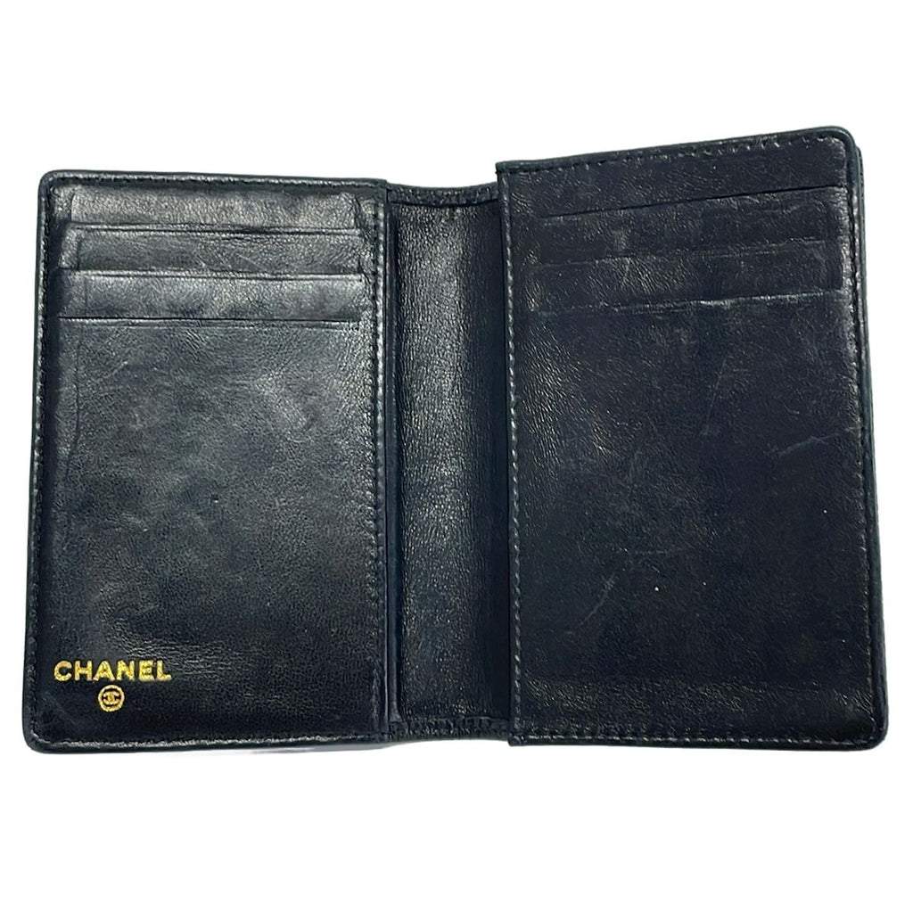 Chanel Card Case Black CC Logo — view 3