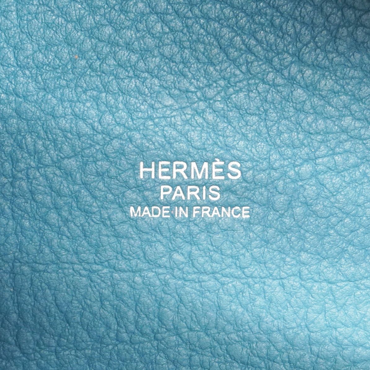 Hermes Handbag Picotin Lock MM Taurillon Blue Jean Silver — view 5