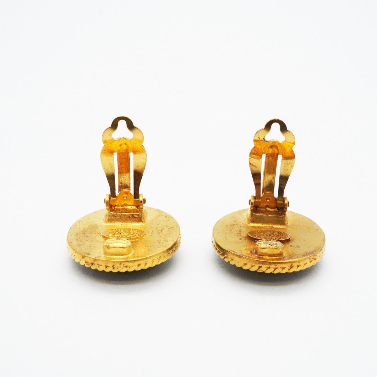 Chanel Earrings Vintage CC Logo Round — view 7