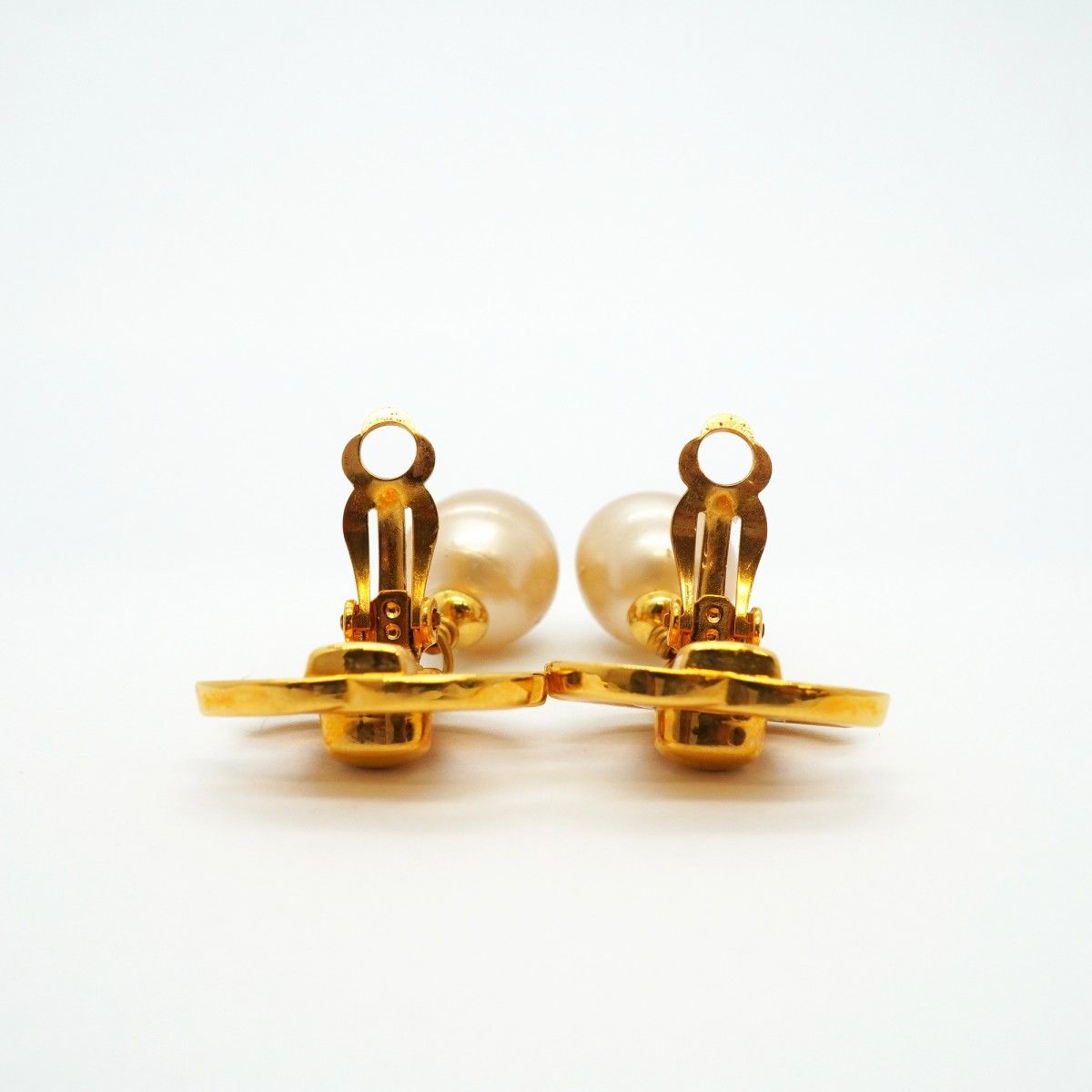 Chanel Earrings Vintage CC Logo Turnlock Gold Plated Faux Pearl — view 7