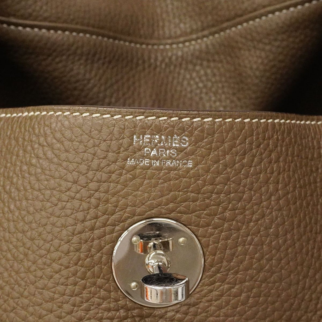 Hermes Handbag Lindy 30 Taurillon Clemence Etoupe Silver 2-Way — view 5